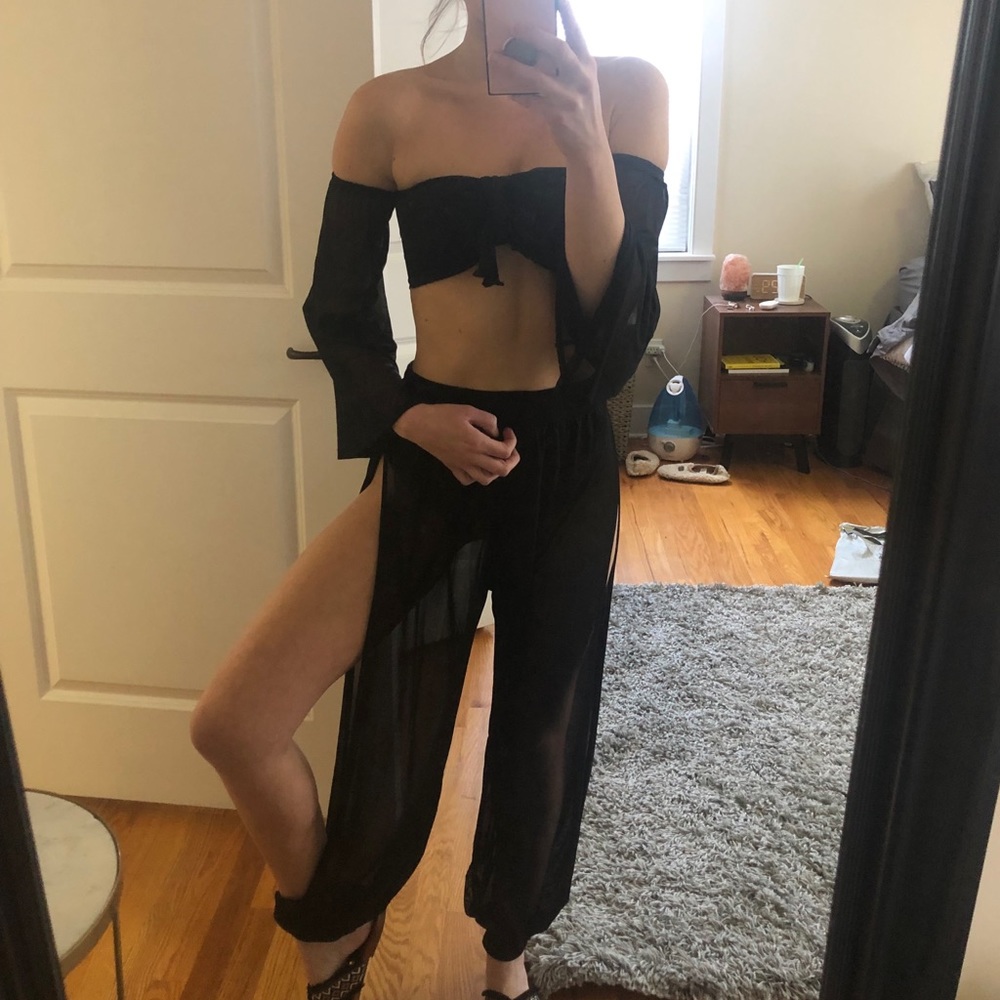 2 piece black set